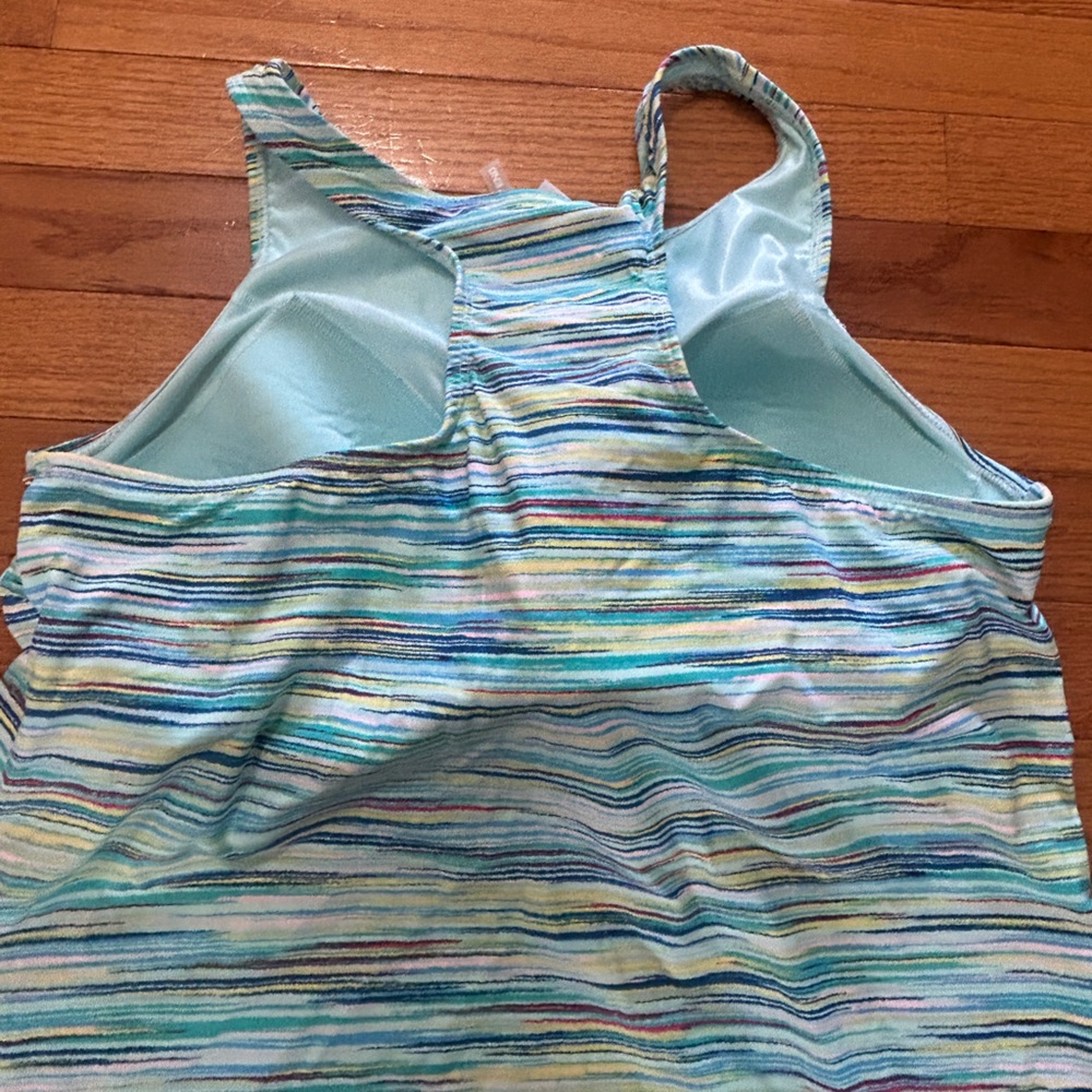 Lands' End Athletic Dress Size 16 Multicolor Tank Built In Bra Racerback - Picture 9 of 10